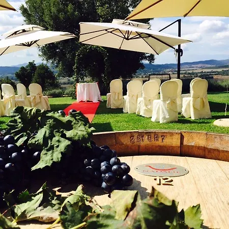 Agriturismo & Cantina Tenuta Casteani 3* Ribolla