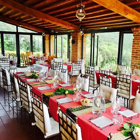 Agriturismo & Cantina Tenuta Casteani Ribolla