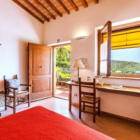 Agriturismo & Cantina Tenuta Casteani 3* Ribolla