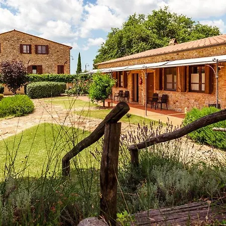 Agriturismo & Cantina Tenuta Casteani 3*